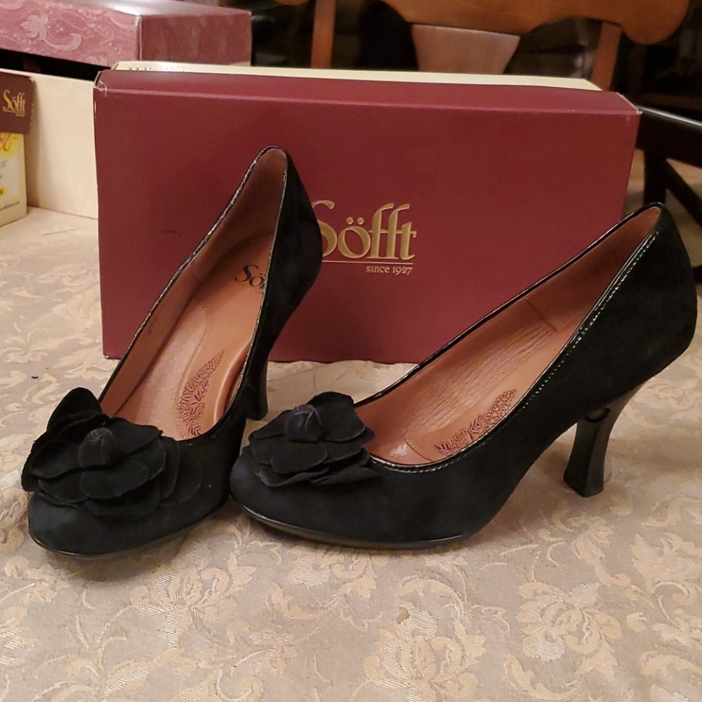 Black suede heels, 3.5 inch